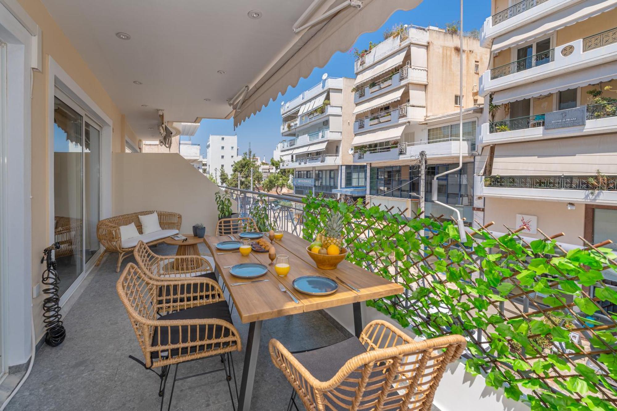 Luxurious Coastal Retreat In Central Glyfada Athens Exterior photo