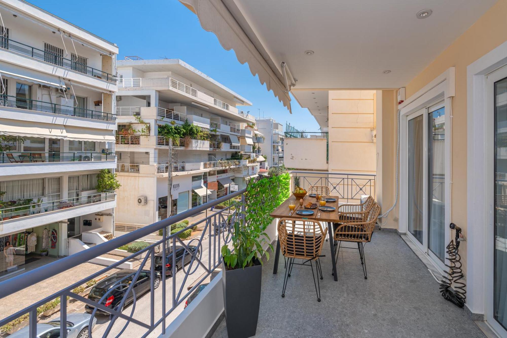 Luxurious Coastal Retreat In Central Glyfada Athens Exterior photo