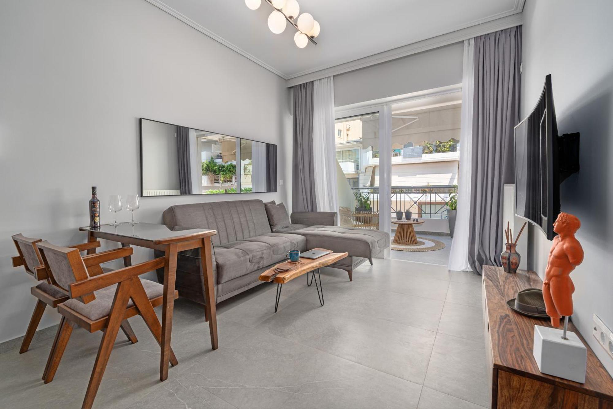 Luxurious Coastal Retreat In Central Glyfada Athens Exterior photo